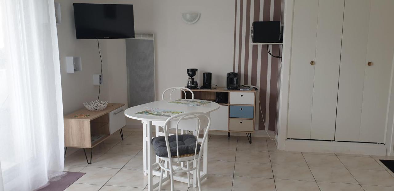 Studio Proche Ecole De Voile Et Plage Apartment Saint-Georges-de-Didonne Luaran gambar